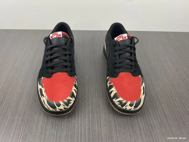 Rep Onekick Air Low 1 SoleFly x Carnivore Jordan DN3400-001 0404